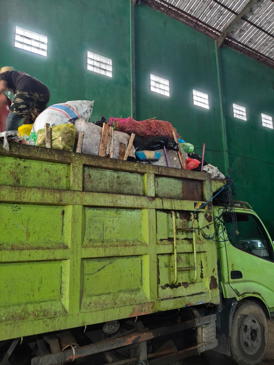 Monitoring Depo Sampah DLH Kotim